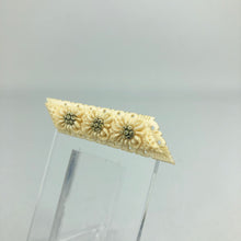Load image into Gallery viewer, Vintage 1930s 1940s Carved Edelweiss Brooch with Three Finely Carved Flowers