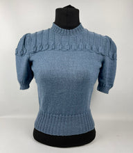 Load image into Gallery viewer, 1940s Reproduction Jumper with Harebell Design on the Yoke and Sleeve Head - Bust 33"/34"