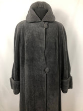 Load image into Gallery viewer, 1940s Grey Faux Fur "Teddy Bear" Coat - Bust 38 40 42