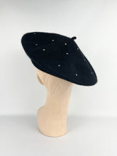 Load image into Gallery viewer, Original 1950s Inky Black Machine Knitted Beret with Paste Decoration