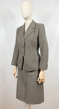 Load image into Gallery viewer, Original 1940s Houndstooth Check Suit in Green, Blue and Brown - Bust 35 36 - Petite