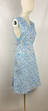 Load image into Gallery viewer, 1940s Floral Cotton Apron - Would Make A Great Summer Dress - Bust 36 37 38 *