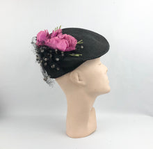 Load image into Gallery viewer, Original 1940's Black Fine Sisal Hat with Wonderful Pink Flower and Flocked Net Trim
