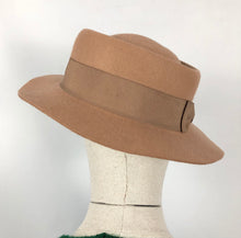 Load image into Gallery viewer, REPRODUCTION Women's Land Army Felt Hat