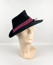 Load image into Gallery viewer, Original 1930's Black Fur Felt Fedora with Burgundy Coloured Suede Trim *