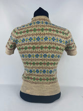 Load image into Gallery viewer, Original 1940s Fair Isle Jumper - Charming Vintage Knit - Bust 32 33