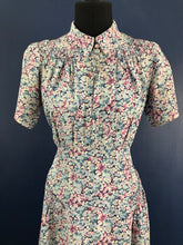Load image into Gallery viewer, Exceptionally Beautiful 1930s Floral Dress - Bust 34 35 36