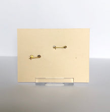 Load image into Gallery viewer, 1940s Patriotic Flag and Military Aeroplane Brooch Set