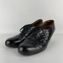 Load image into Gallery viewer, 1940s Black Leather Portland Lace Up Shoes - UK Size 5.5 *