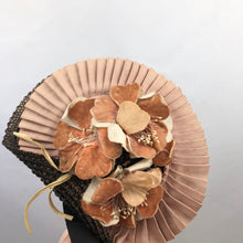 Load image into Gallery viewer, 1940s Black and Soft Apricot Straw & Grosgrain Hat with Floral Trim