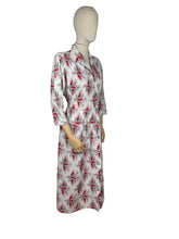 Load image into Gallery viewer, Original 1950's Black, White and Red Cotton Dress with Novelty Print of Wheat - Bust 36 38 *