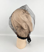 Load image into Gallery viewer, Original 1950's Net Hood with Pretty Glitter Flock Starburst Design