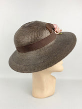 Load image into Gallery viewer, Original 1930s Chocolate Brown Straw Hat with Soft Pink Carnation Trim
