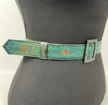 Load image into Gallery viewer, Original 1930s Dark Green Embossed Leather Belt - Waist 25 26 27 28