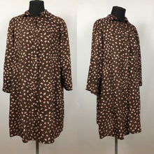 Load image into Gallery viewer, 1940s Make Do and Mend Smock in Brown Floral - Bust 36 38
