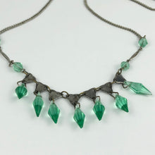 Load image into Gallery viewer, 1930s Art Deco Green Glass Necklace