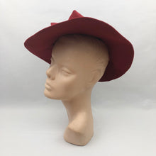 Load image into Gallery viewer, Amazing 1930s or 1940s Deep Red Felt French Fedora