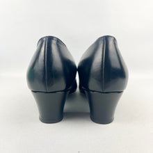 Load image into Gallery viewer, Original 1940's Black Deadstock in Box Glace Leather Marina Court Shoes with Suede Trim by Clarks - UK 6