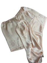 Load image into Gallery viewer, Original 1940's CC41 Matching Set with French Knickers and Slip - Bust 36