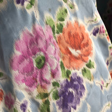 Load image into Gallery viewer, Original 1940s 1950s Chaslyn Model Luxurious Feel Blue Housecoat in a Pretty Floral Print - Bust 36 37 38