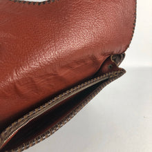 Load image into Gallery viewer, Original 1930s 1940s Brown Textured Leather Hand Bag