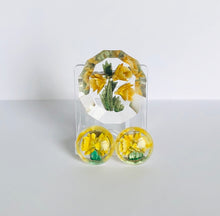 Load image into Gallery viewer, Yellow Lucite Brooch and Earring Set