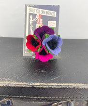 Load image into Gallery viewer, 1940's Felt Flower Anemone Corsage - Pretty Wartime Posy Brooch - Red, Pink, Mauve and Purple