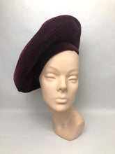 Load image into Gallery viewer, 1940s Burgundy Velvet Hat with Large Bow Trim