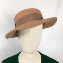 Load image into Gallery viewer, REPRODUCTION Women's Land Army Felt Hat