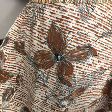 Load image into Gallery viewer, 1950s Volup Brown Cotton Floral Summer Dress - B40