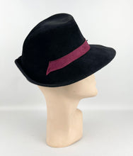Load image into Gallery viewer, Original 1930's Black Fur Felt Fedora with Burgundy Coloured Suede Trim *