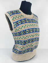 Load image into Gallery viewer, Original 1940s Fair Isle Slipover - Charming Vintage Jumper - Bust 35 36 37