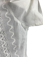 Load image into Gallery viewer, Original 1950's White Cotton Broderie Anglaise Button Back Cropped Blouse with Glass Heart Buttons - Bust 33