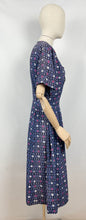 Load image into Gallery viewer, Volup Original 1940s Pure Silk Stripe Day Dress - Bust 42 44