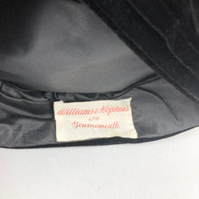 Load image into Gallery viewer, 1960s Black and White Oversized Beret Hat