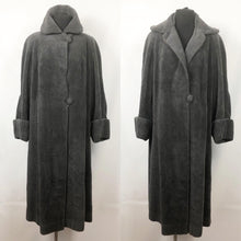 Load image into Gallery viewer, 1940s Grey Faux Fur "Teddy Bear" Coat - Bust 38 40 42