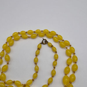 Original Art Deco 1930's Yellow Uranium Satin Glass Graduated Bead Necklace