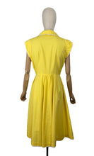 Load image into Gallery viewer, 1950&#39;s Reproduction Yellow and White Cotton Summer Dress - Bust 38 39 *
