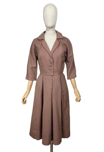Original 1950’s Stylish Warm Brown Slub Linen Day Dress - Bust 36 *