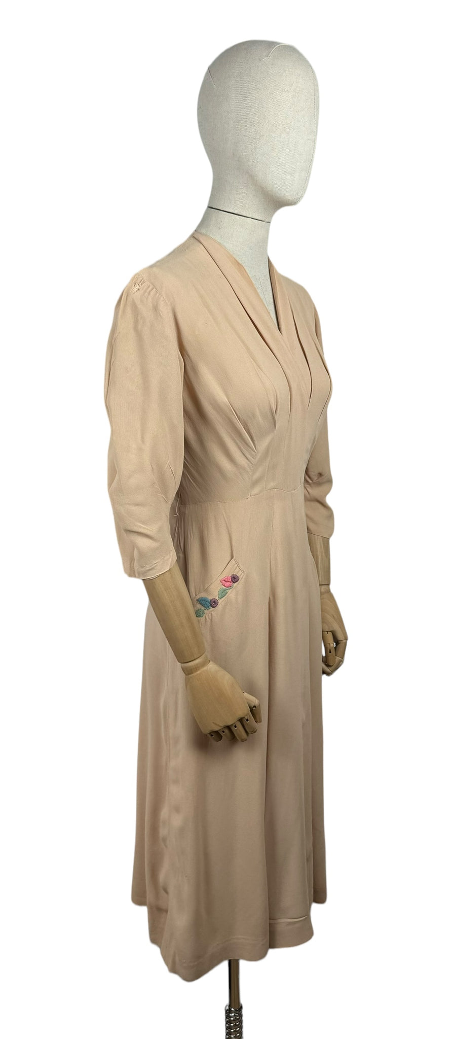 Original 1940's Beige Crepe Day Dress with Embroidered Pocket Detail - 1940s Style For You Original 1940's Beige Crepe Day Dress with Embroidered Pocket Detail - 1940s Style For You