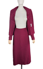 Load image into Gallery viewer, Original 1940's Salta New York Burgundy Boucle Wool Suit in Burgundy, Black and White Check - Bust 40
