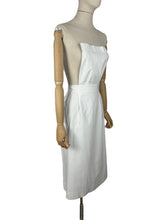 Load image into Gallery viewer, Vintage White Cotton Nurses Uniform Apron - No.4

