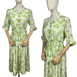 Original 1940's CC41 Green Silk Crepe Belted Day Dress with Pockets by Rei-ta - Bust 36