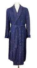 Load image into Gallery viewer, Original Men&#39;s 1940&#39;s 1950&#39;s Blue, Red and Cream Paisley Dressing Gown by Tootal - Chest 42
