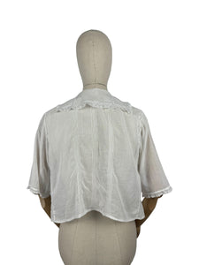 Vintage Edwardian Style Blouse in Fine Cotton Lawn with Mother of Pearl Buttons, Pintucks and Lace Trim - Bust 36