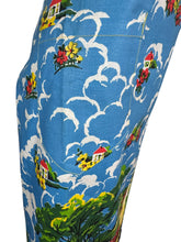 Load image into Gallery viewer, Original 1930s Deadstock Border Print Apron in Vibrant Crisp Cotton with Scenic Floral Print - Bust 38 40 *
