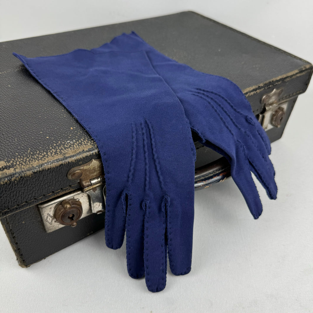 Original 1930's Navy Blue French Cotton Gauntlet Gloves by Neyret Le Sphinx, Paris - Size 6