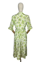 Load image into Gallery viewer, Original 1940&#39;s CC41 Green Silk Crepe Belted Day Dress with Pockets by Rei-ta - Bust 36
