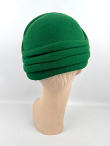 Original 1950's Vibrant Kelly Green Felt Hat by Jacoll