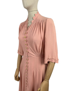 Original 1930’s Pale Pink Crepe Day Dress with Scallop Detailing - Bust 36 38